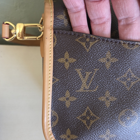 Louis Vuitton Diane Monogram Black - Picture 9 of 16